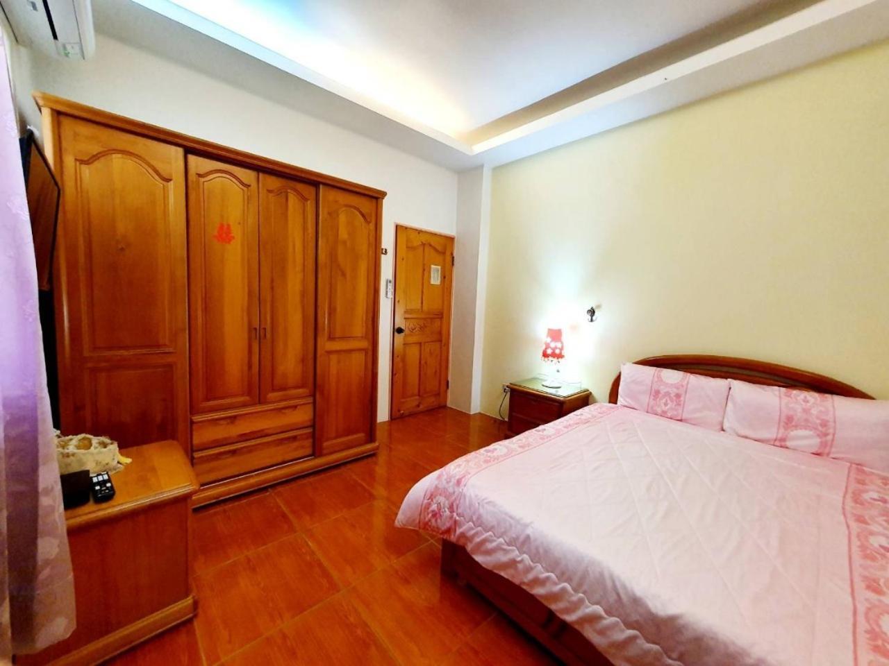Yilan Xiang Feng Homestay Wujie Ngoại thất bức ảnh