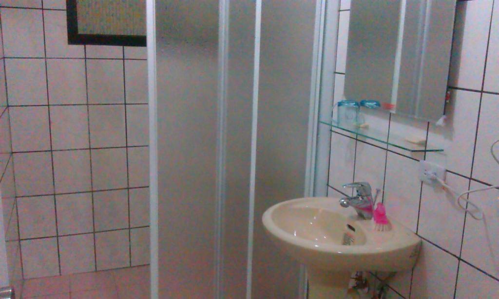 Yilan Xiang Feng Homestay Wujie Ngoại thất bức ảnh